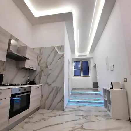 Re Ferdinando Apartment-3
